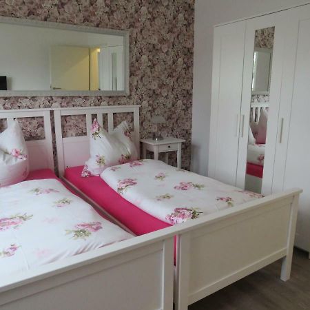 Daisys Ferienwohnung 68 ヴィルヘルムスハーフェン エクステリア 写真
