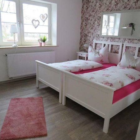 Daisys Ferienwohnung 68 ヴィルヘルムスハーフェン エクステリア 写真